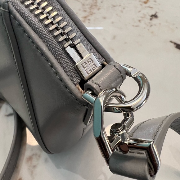 NWT GIVENCHY Nano Antigona Crossbody Bag- GREY - Picture 10 of 11